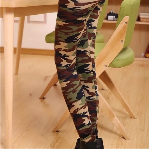 LEGGINGS OR JEGGINGS-CAMO-NEW-ONE SIZE‎ NEW - Picture 3 of 4